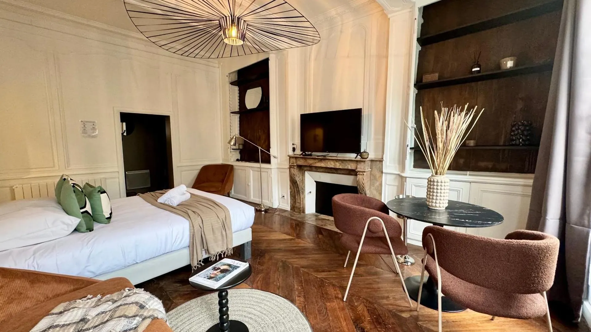 Apartment Les Lices, Centre Ville De Rennes
